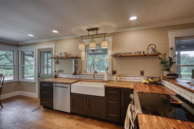 2217 Meadows Road, Newborn, GA 30056