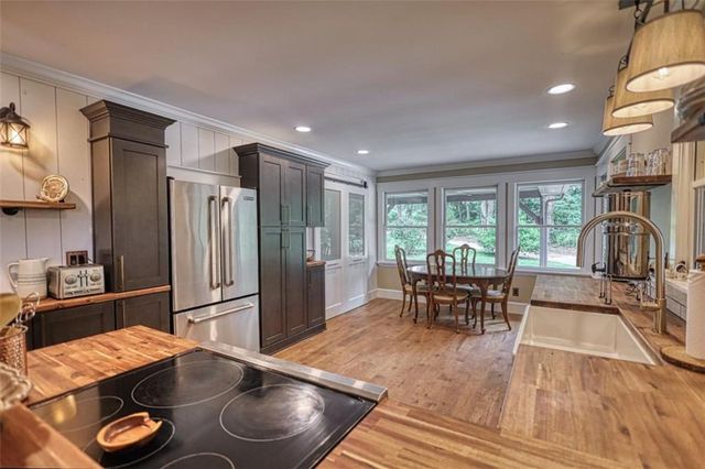 2217 Meadows Road, Newborn, GA 30056