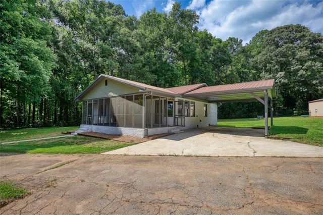 2217 Meadows Road, Newborn, GA 30056