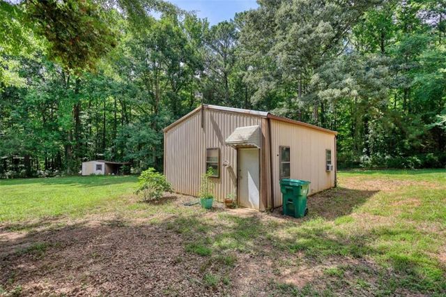 2217 Meadows Road, Newborn, GA 30056
