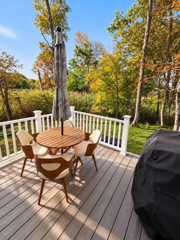 83 Riverbank Rd, Saugus, MA 01906