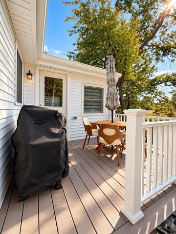 83 Riverbank Rd, Saugus, MA 01906