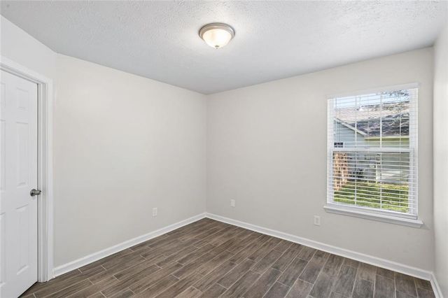 4879 Lake Park Lane, Acworth, GA 30101