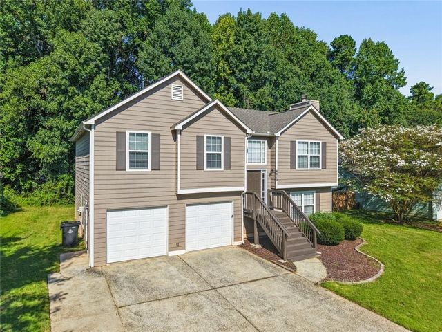 4879 Lake Park Lane, Acworth, GA 30101