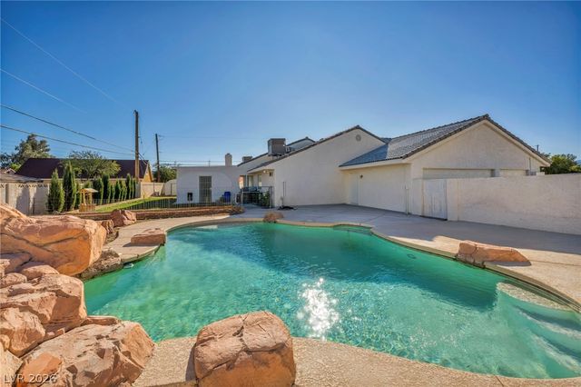 8736 Procyon Street, Las Vegas, NV 89139