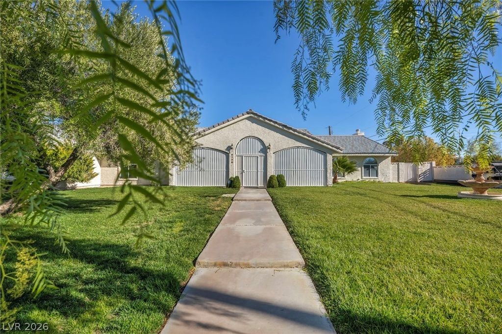 8736 Procyon Street, Las Vegas, NV 89139