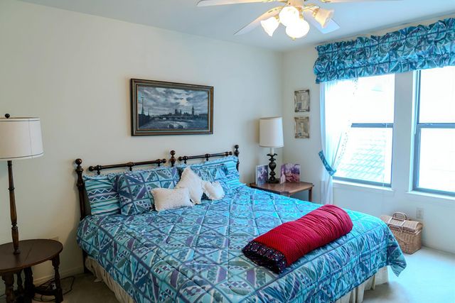 6820 Cypress PT N 6, Austin, TX 78746