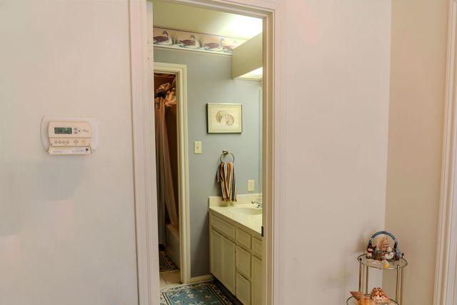 6820 Cypress PT N 6, Austin, TX 78746