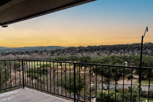 6820 Cypress PT N 6, Austin, TX 78746