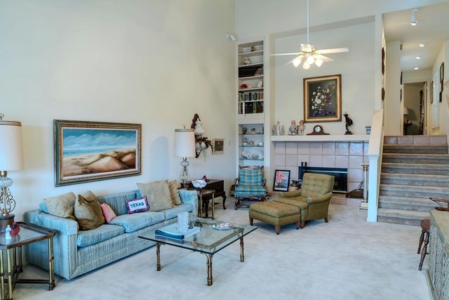 6820 Cypress PT N 6, Austin, TX 78746
