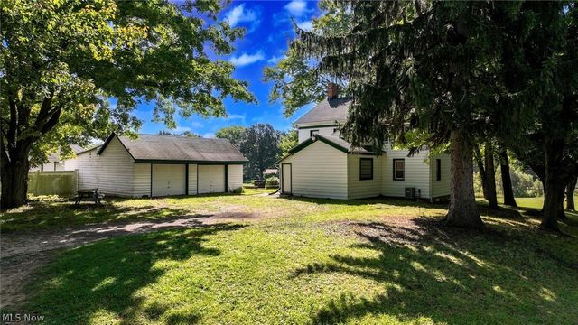 2559 Raber Road, Uniontown, OH 44685