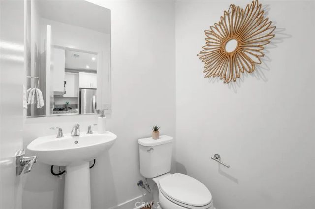 1531 W W Cara Dr, Anaheim, CA 92805