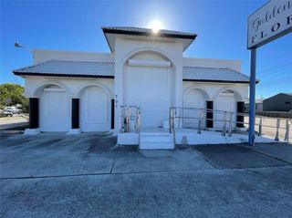 701 Everhart, Corpus Christi, TX 78411