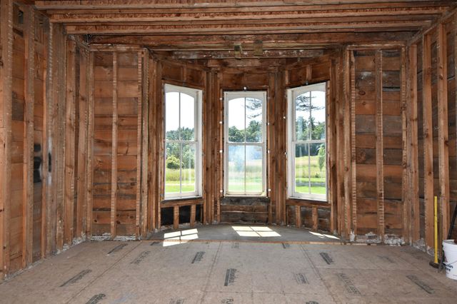 249 Point Road, Willsboro, NY 12996