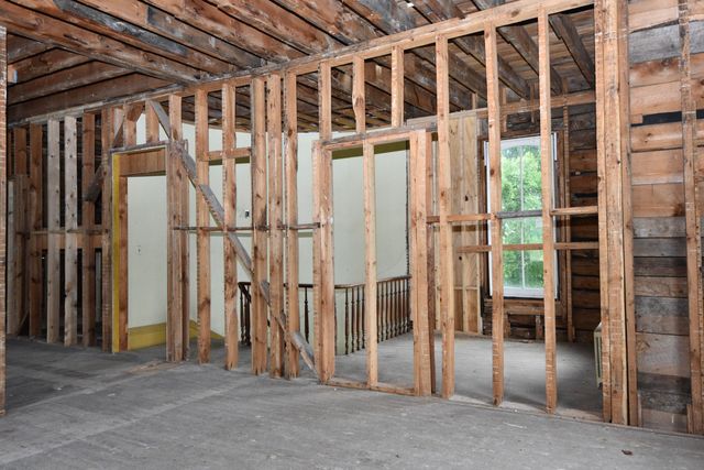 249 Point Road, Willsboro, NY 12996