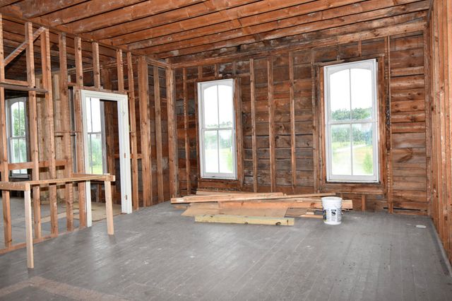 249 Point Road, Willsboro, NY 12996