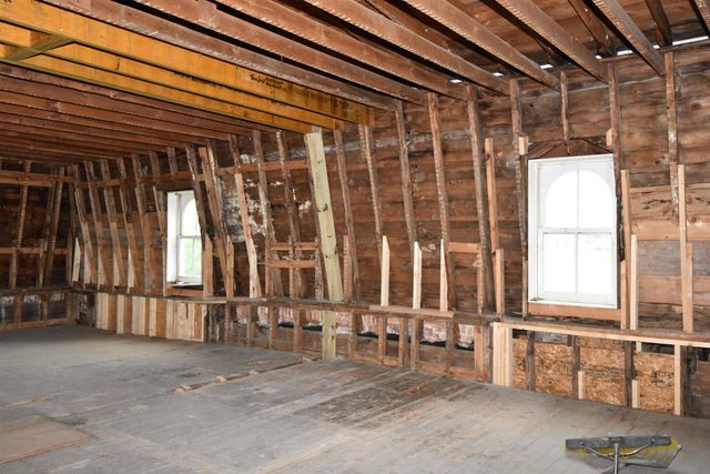 249 Point Road, Willsboro, NY 12996