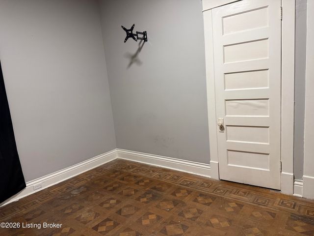 1024 Cecil Ave, Louisville, KY 40211