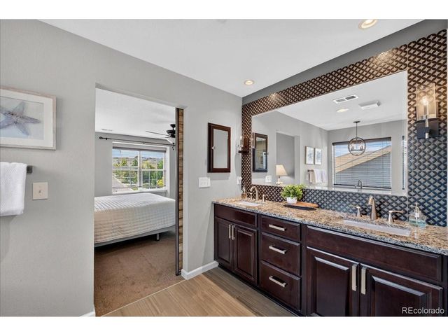 5682 S Flat Rock Way, Aurora, CO 80016