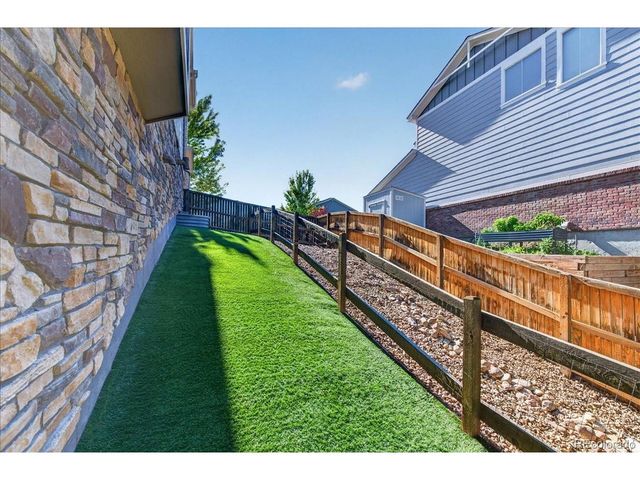 5682 S Flat Rock Way, Aurora, CO 80016