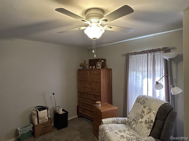 516 Clinton, Howell, MI 48843