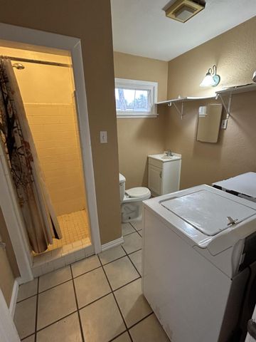 118 Tarpon Avenue, Galveston, TX 77550