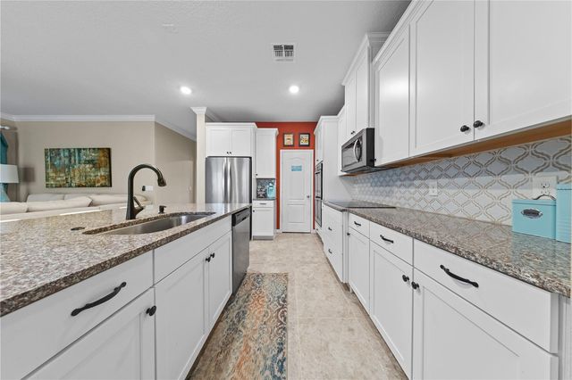 2414 HASTINGS BOULEVARD, Clermont, FL 34711