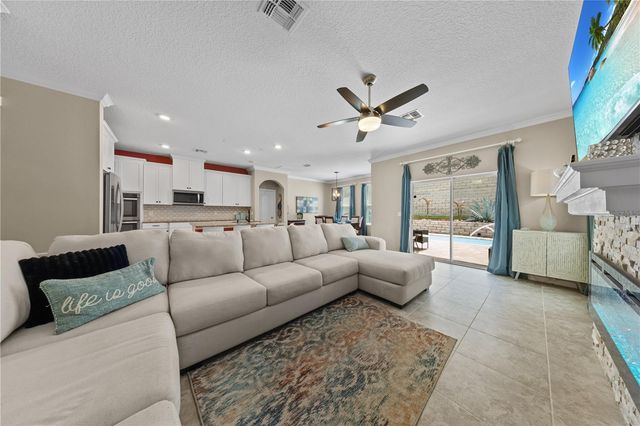 2414 HASTINGS BOULEVARD, Clermont, FL 34711