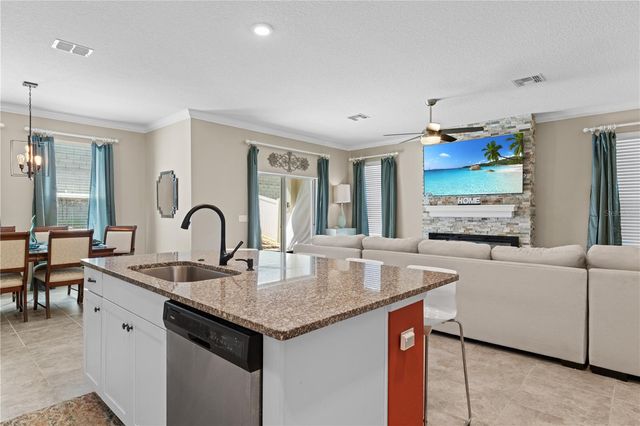 2414 HASTINGS BOULEVARD, Clermont, FL 34711