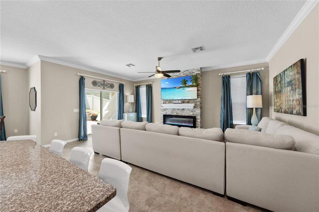 2414 HASTINGS BOULEVARD, Clermont, FL 34711