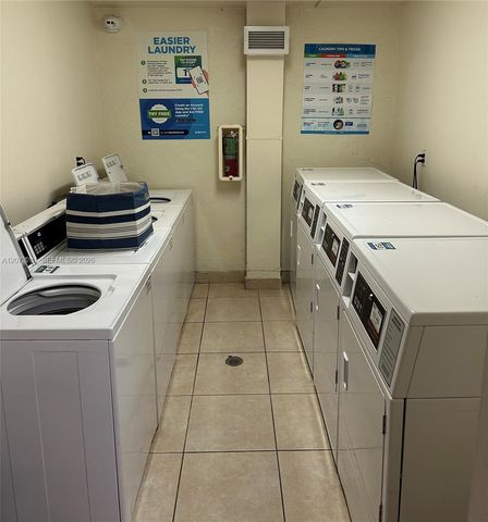 14500 SW 88th Avenue 220, Palmetto Bay, FL 33176