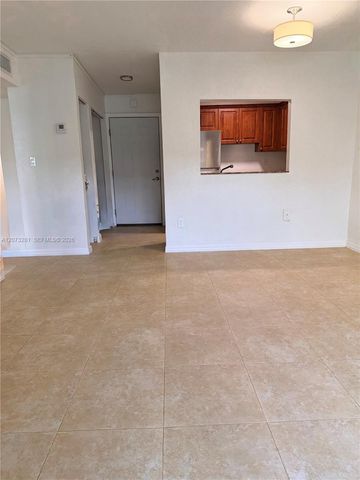 14500 SW 88th Avenue 220, Palmetto Bay, FL 33176