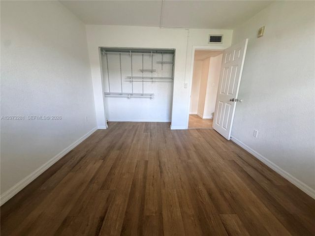 14500 SW 88th Avenue 220, Palmetto Bay, FL 33176