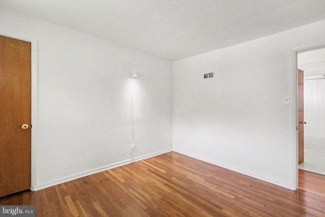 44 OAK AVE, Camp Hill, PA 17011