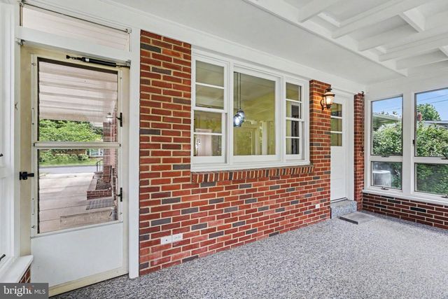 44 OAK AVE, Camp Hill, PA 17011
