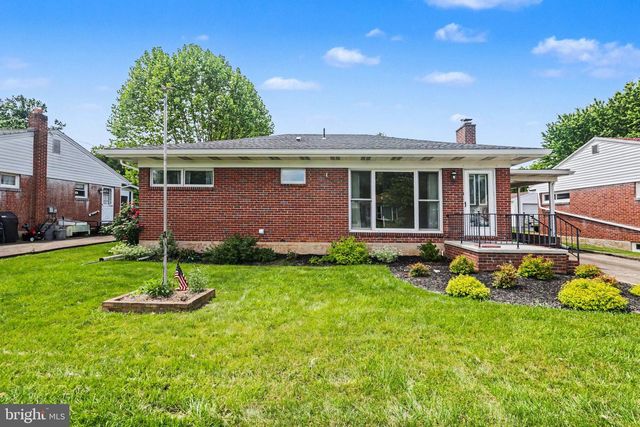 44 OAK AVE, Camp Hill, PA 17011