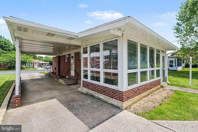 44 OAK AVE, Camp Hill, PA 17011