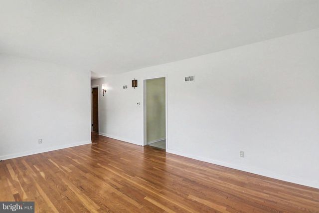 44 OAK AVE, Camp Hill, PA 17011