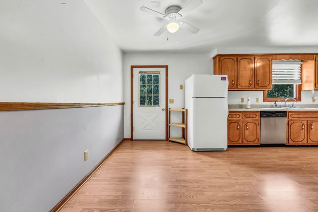 931 Bumpus Mills Rd, Dover, TN 37058