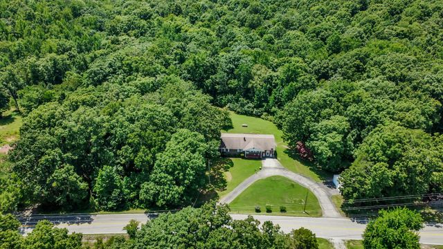 931 Bumpus Mills Rd, Dover, TN 37058