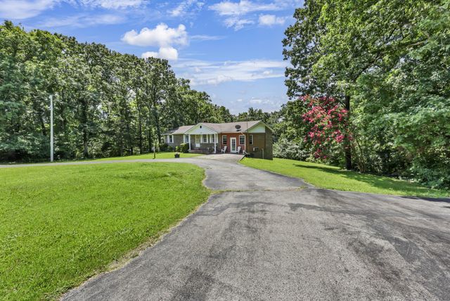 931 Bumpus Mills Rd, Dover, TN 37058