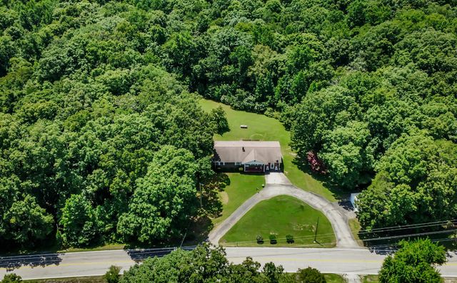 931 Bumpus Mills Rd, Dover, TN 37058