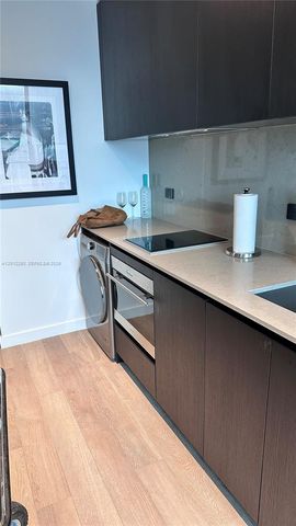 20 NE 11 2212a 2212A, Miami, FL 33132