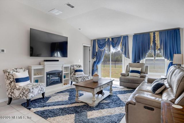 86178 MAINLINE Road, Yulee, FL 32097