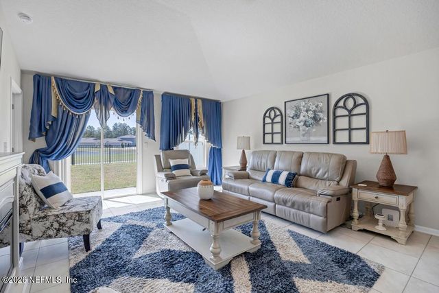 86178 MAINLINE Road, Yulee, FL 32097