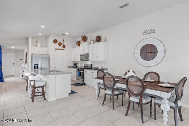 86178 MAINLINE Road, Yulee, FL 32097