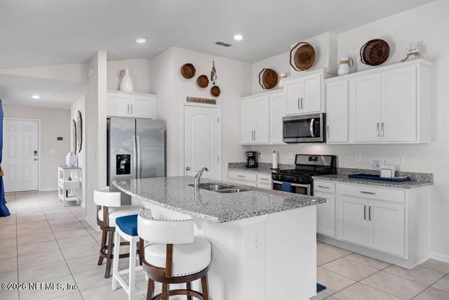 86178 MAINLINE Road, Yulee, FL 32097