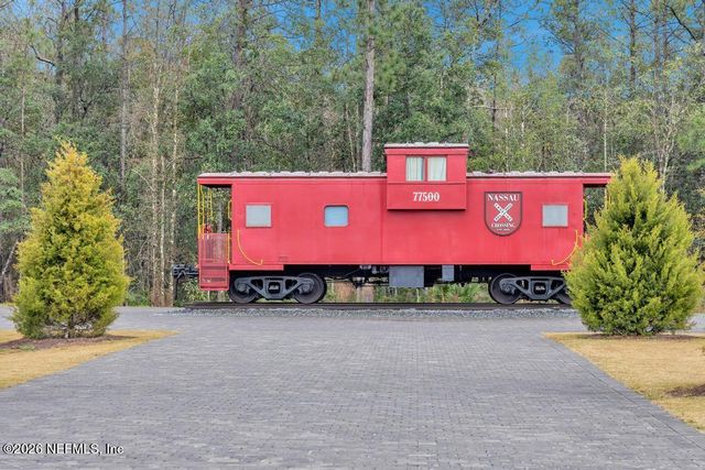 86178 MAINLINE Road, Yulee, FL 32097