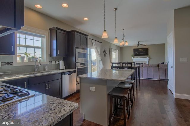 2702 BOX ELDER CT, Harrisburg, PA 17112