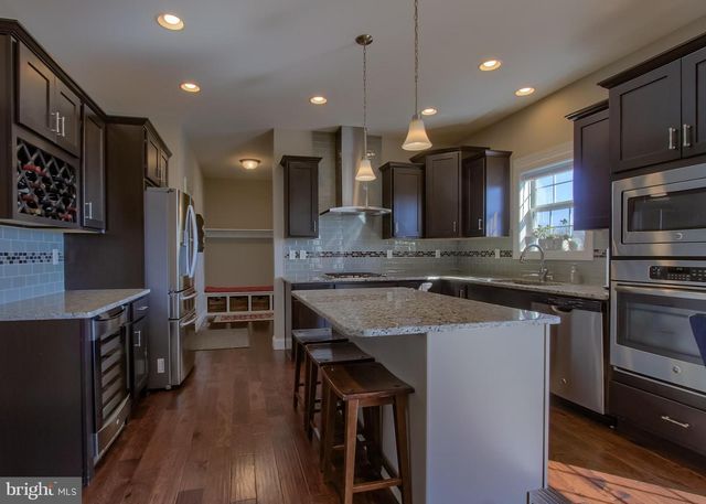 2702 BOX ELDER CT, Harrisburg, PA 17112